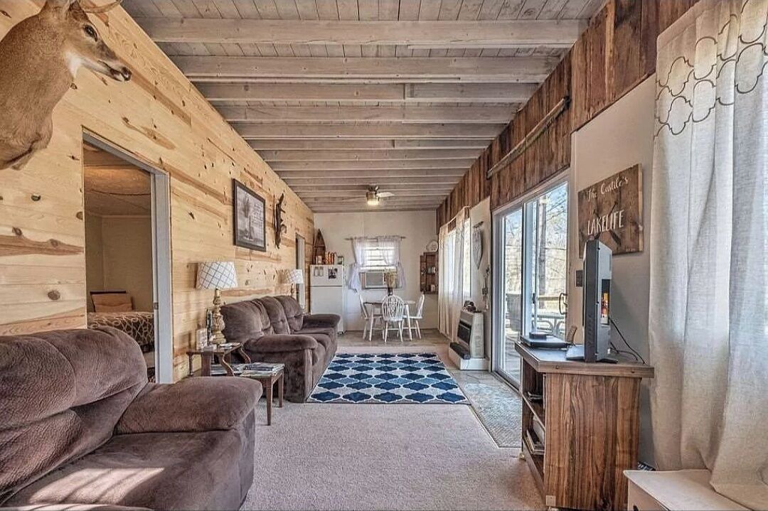 Photo of Livingroom in Penrod