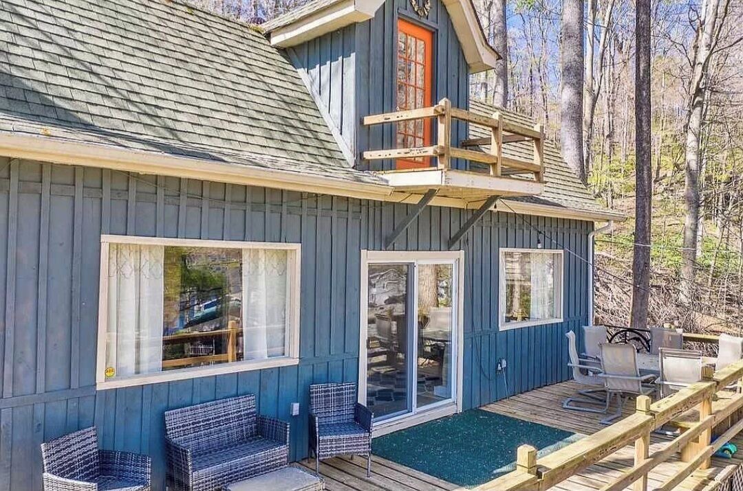 Photo of Patio Balcony in Penrod