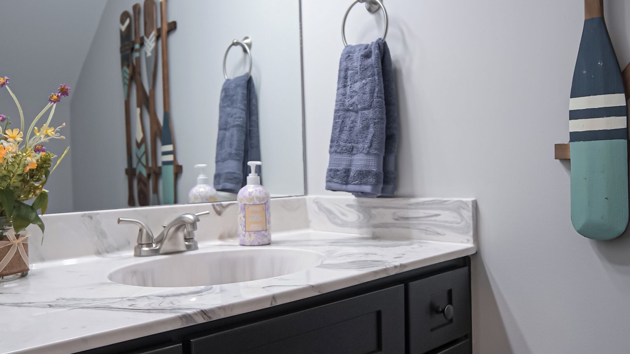 Photo of Bathroom in White Bluff