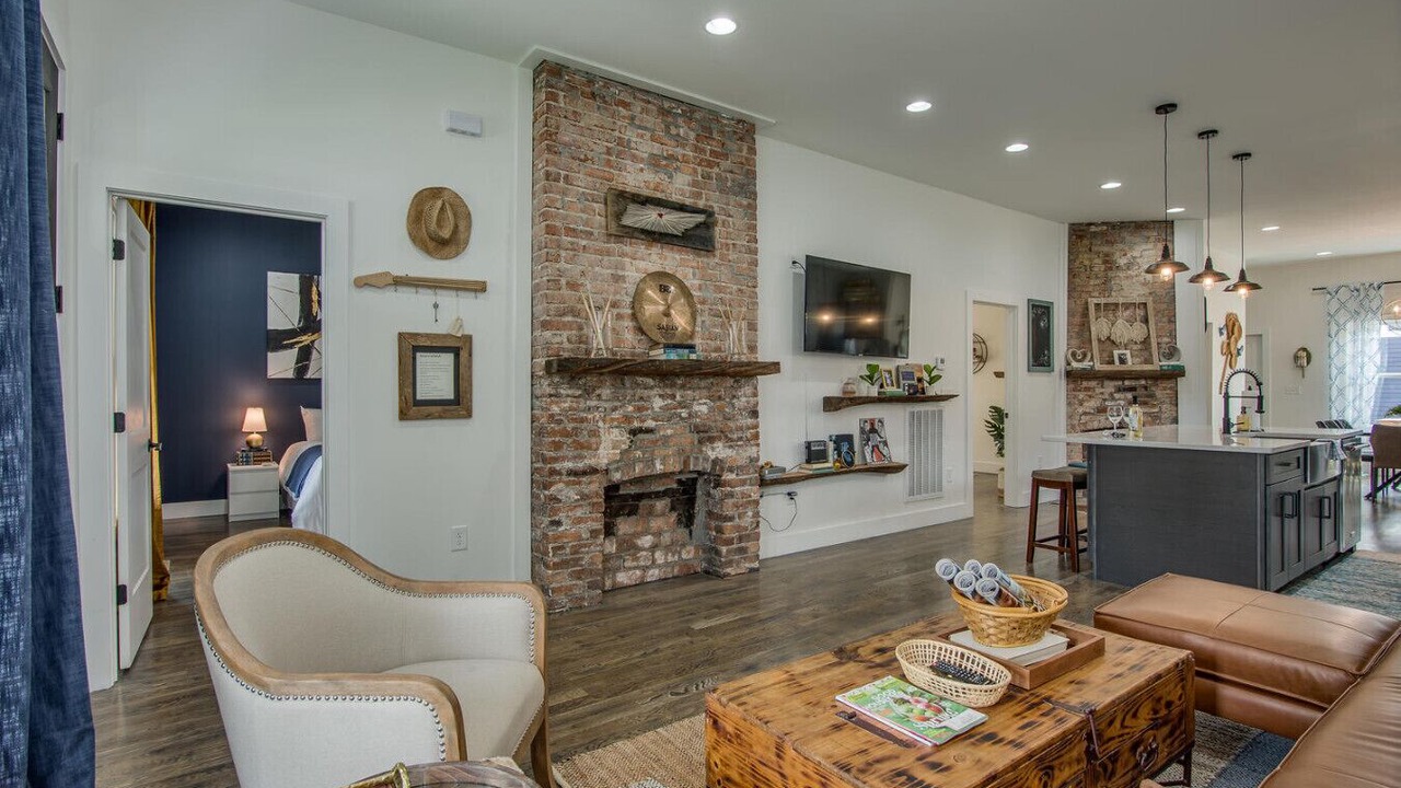 Photo of Bedroom in Cleveland Park
