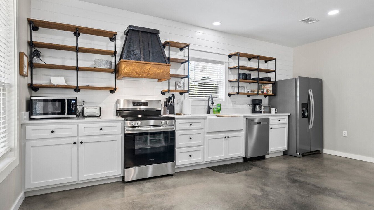 Photo of Kitchen in Russellville