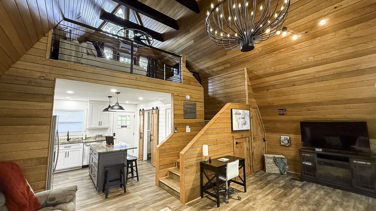 Photo of Livingroom in Jones Mills