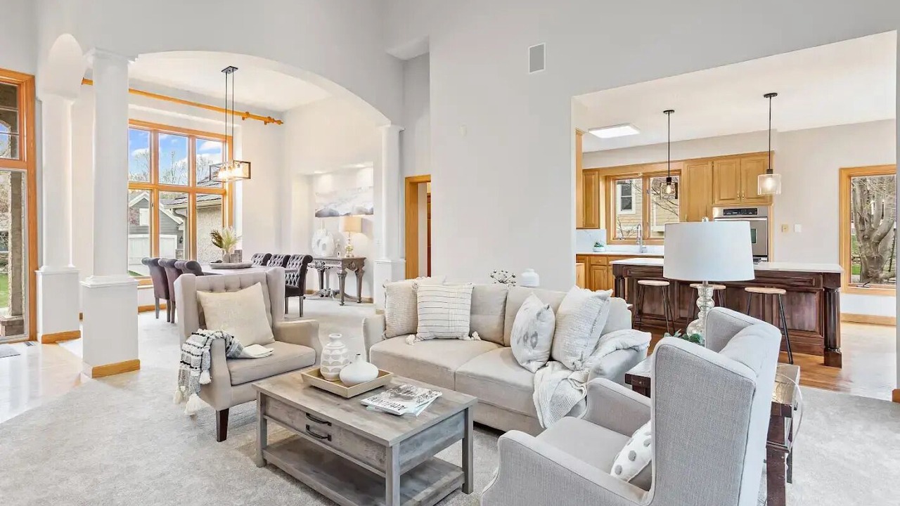 Photo of Livingroom in Eden Prairie