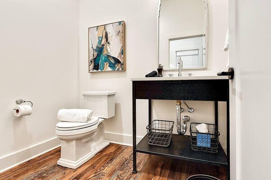 Photo of Bathroom in Hillsboro West End