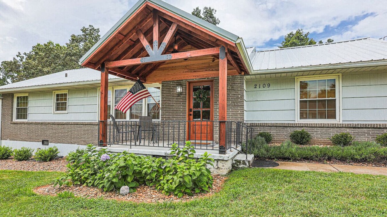 Photo of Outdoor in Knoxville