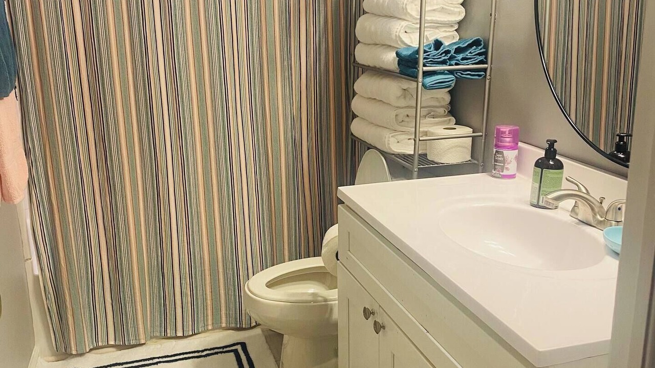Photo of Bathroom in Martin