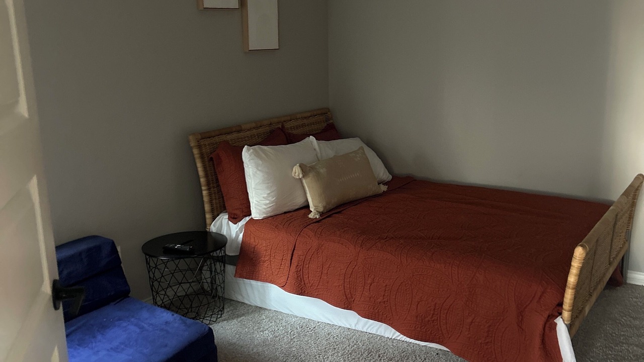 Photo of Bedroom in Springdale