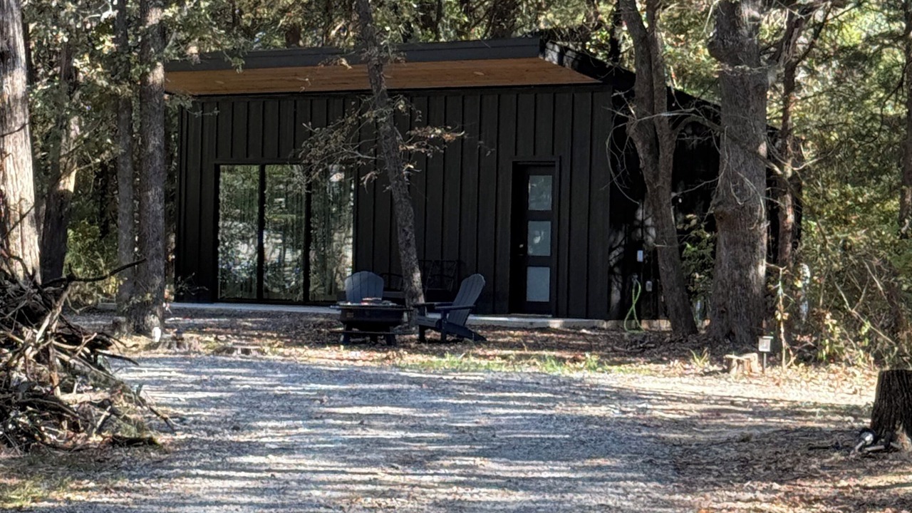 Photo of Outdoor in Gober
