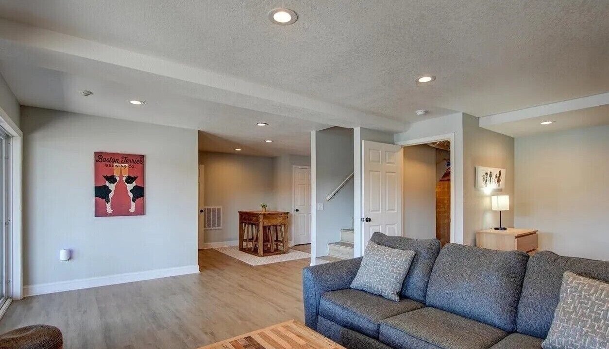Photo of Livingroom in Piney