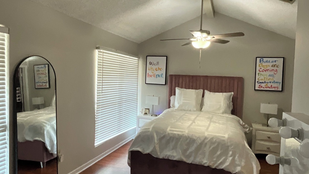 Photo of Bedroom in Highlands - Perkins