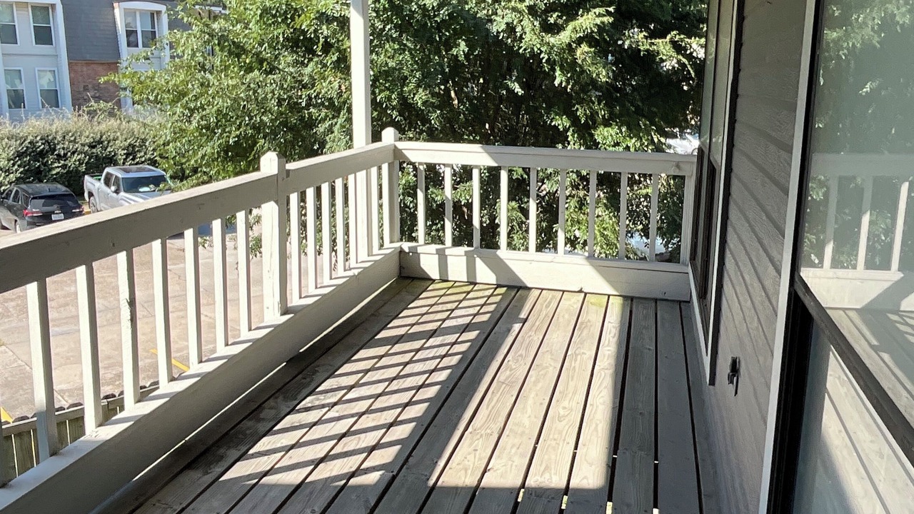 Photo of Patio Balcony in Highlands - Perkins