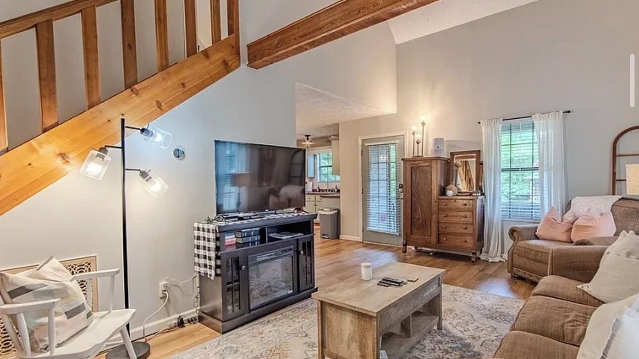 Photo of Livingroom in Counce