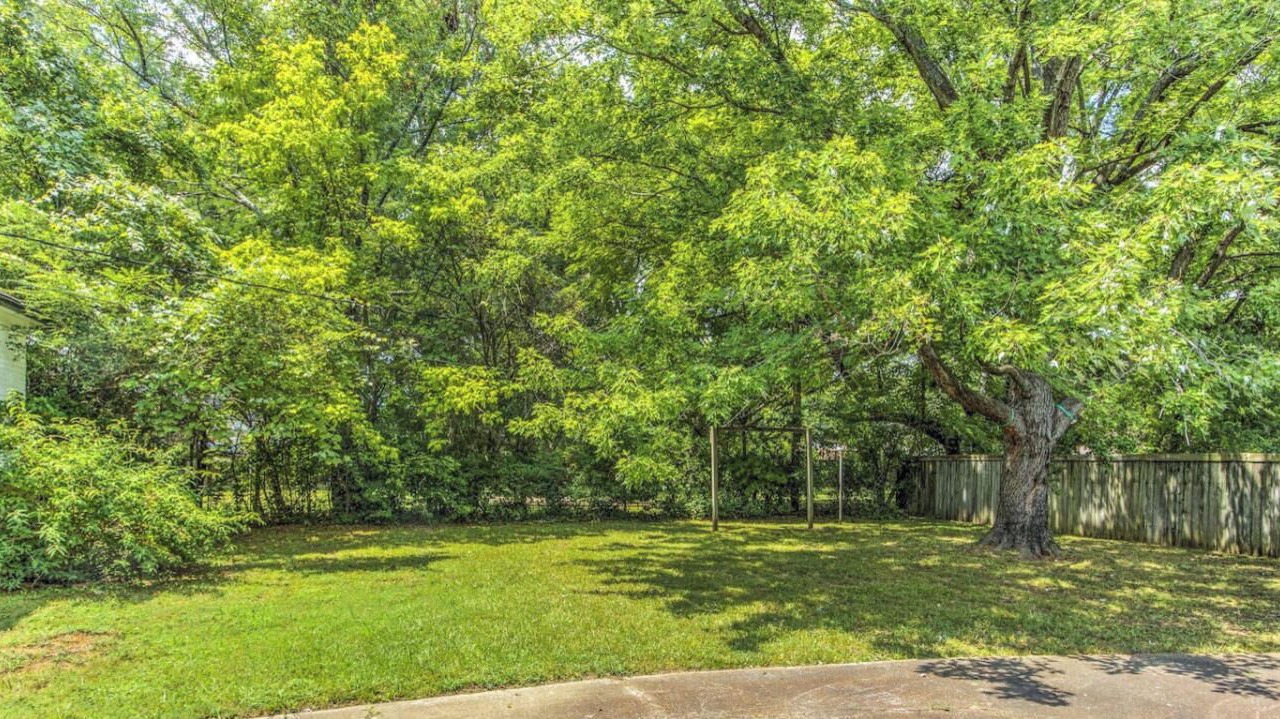 Photo of Bedroom in Memphis