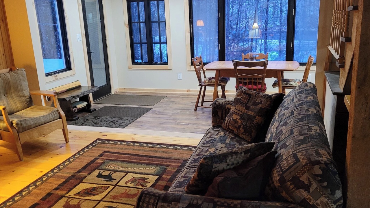Photo of Livingroom in North Creek
