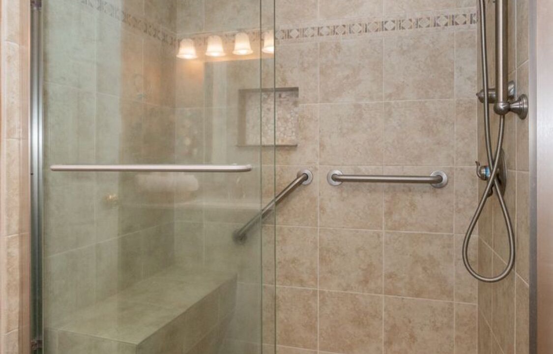 Photo of Bathroom in Park Forest - LA North