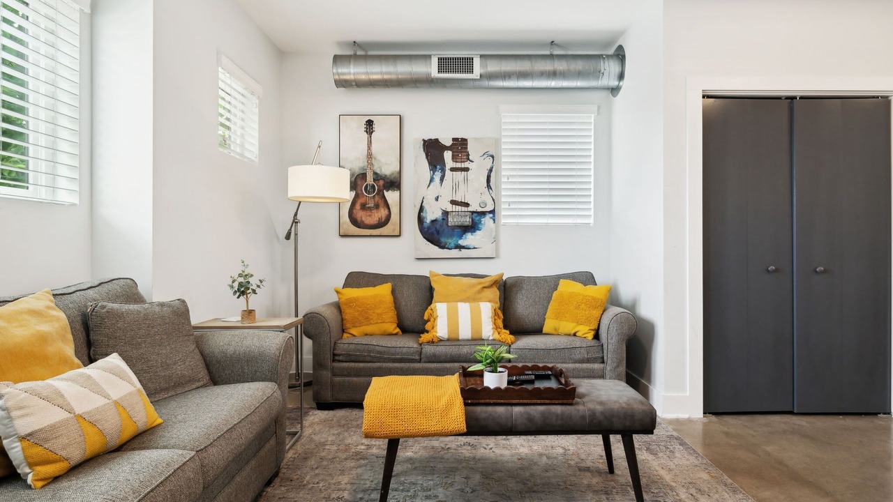 Photo of Bedroom in Cleveland Park