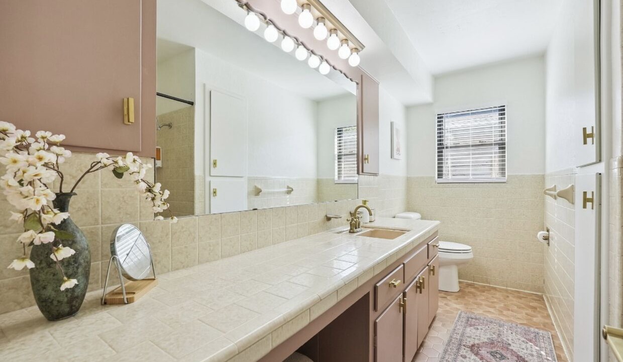 Photo of Bathroom in Wilemans Belle Isle