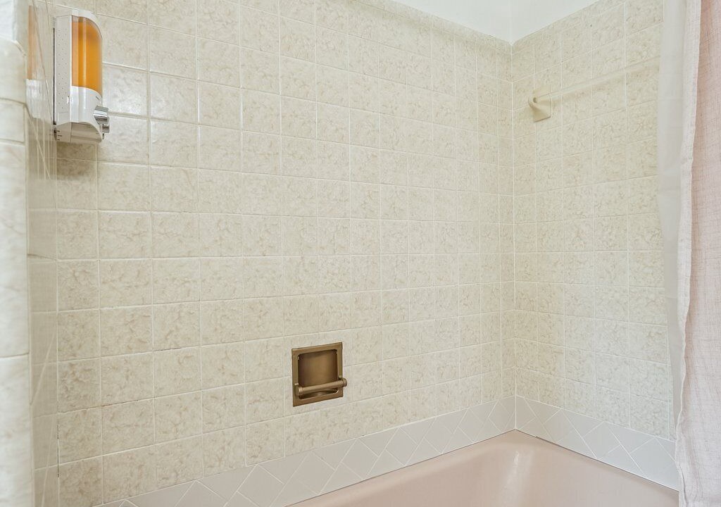 Photo of Bathroom in Wilemans Belle Isle