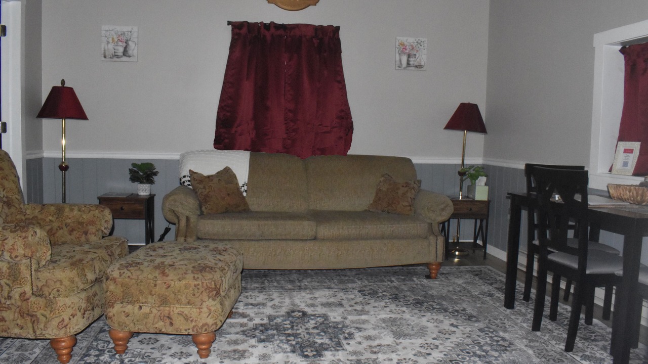 Photo of Livingroom in Shullsburg