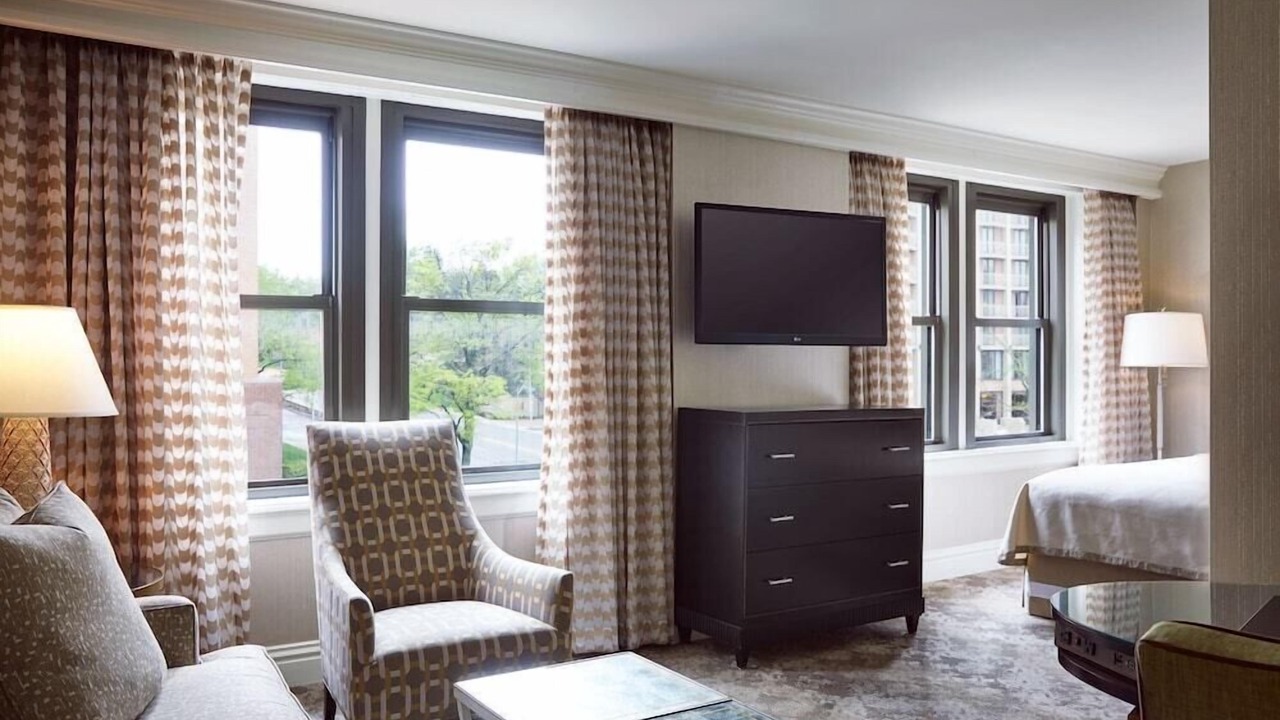 Photo of Bedroom in Country Club Plaza Area