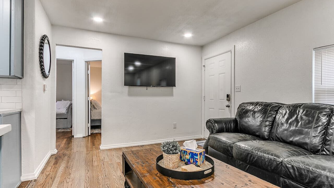 Photo of Livingroom in Central Oklahoma City