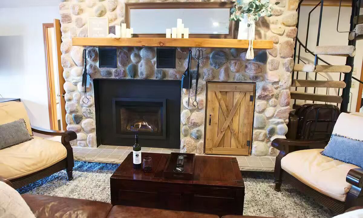 Photo of Livingroom in Wautoma
