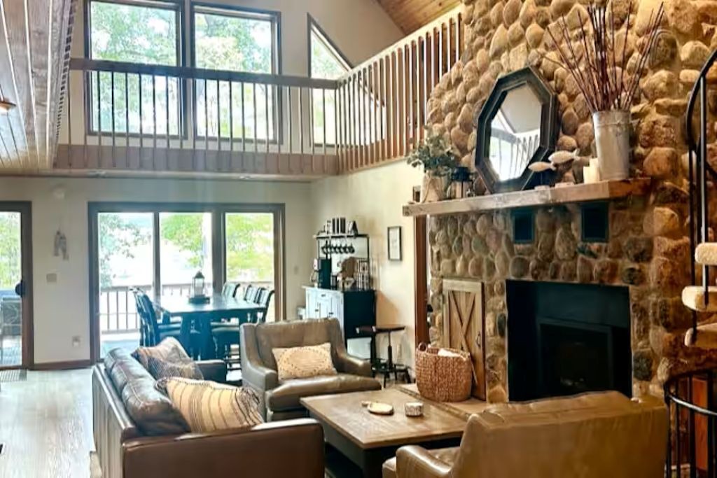 Photo of Livingroom in Wautoma