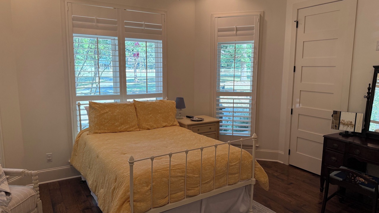 Photo of Bedroom in Morris Chapel