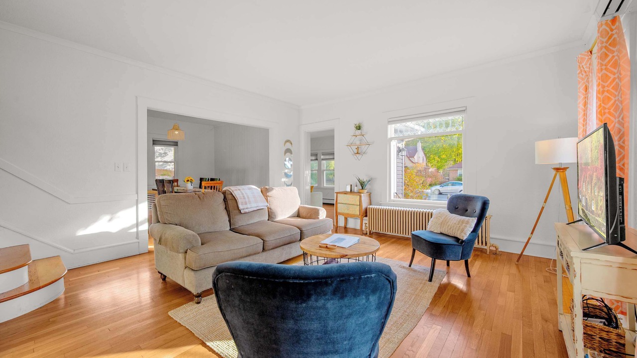 Photo of Livingroom in Southwest Minneapolis