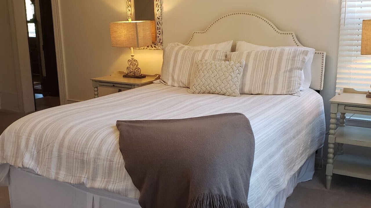 Photo of Bedroom in Lynchburg