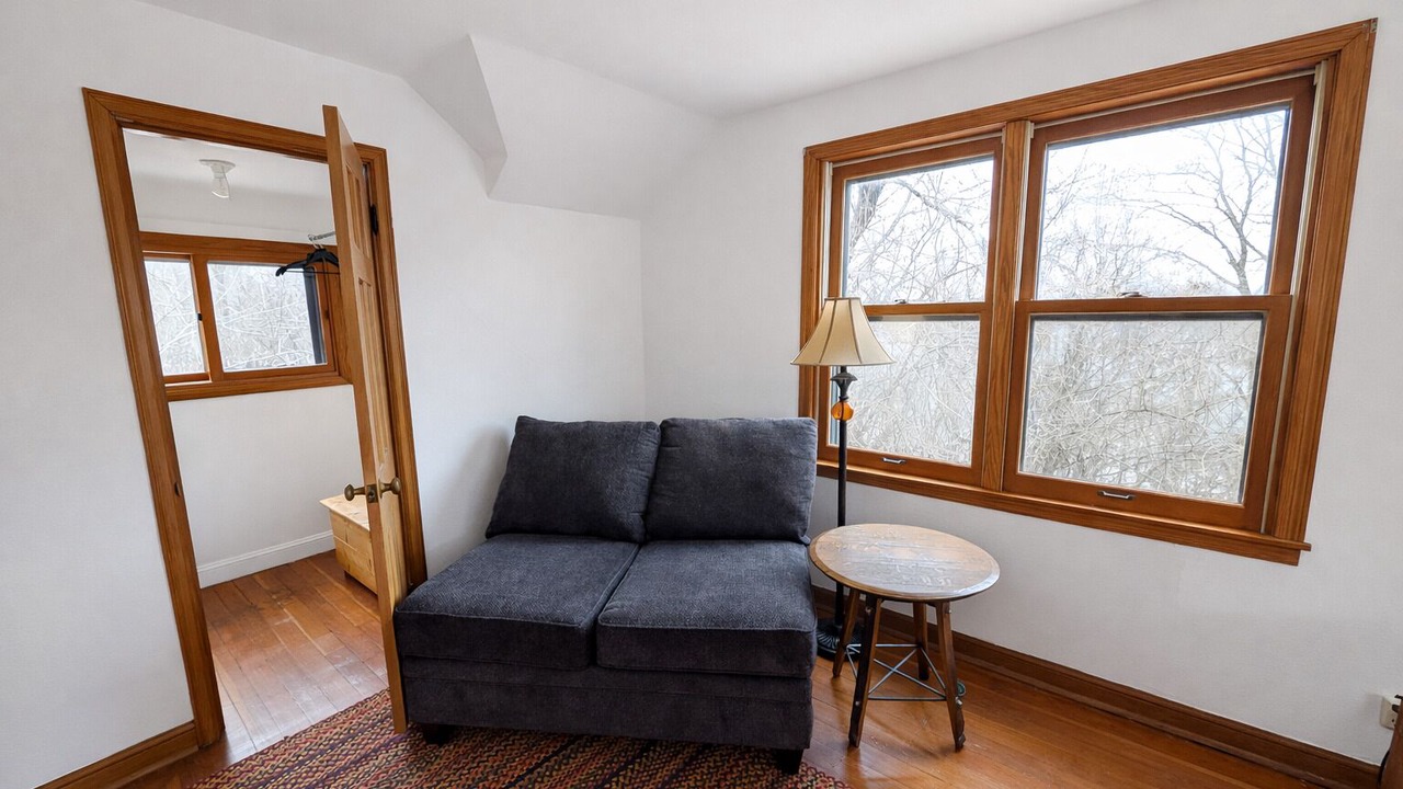 Photo of Livingroom in Mendota Heights