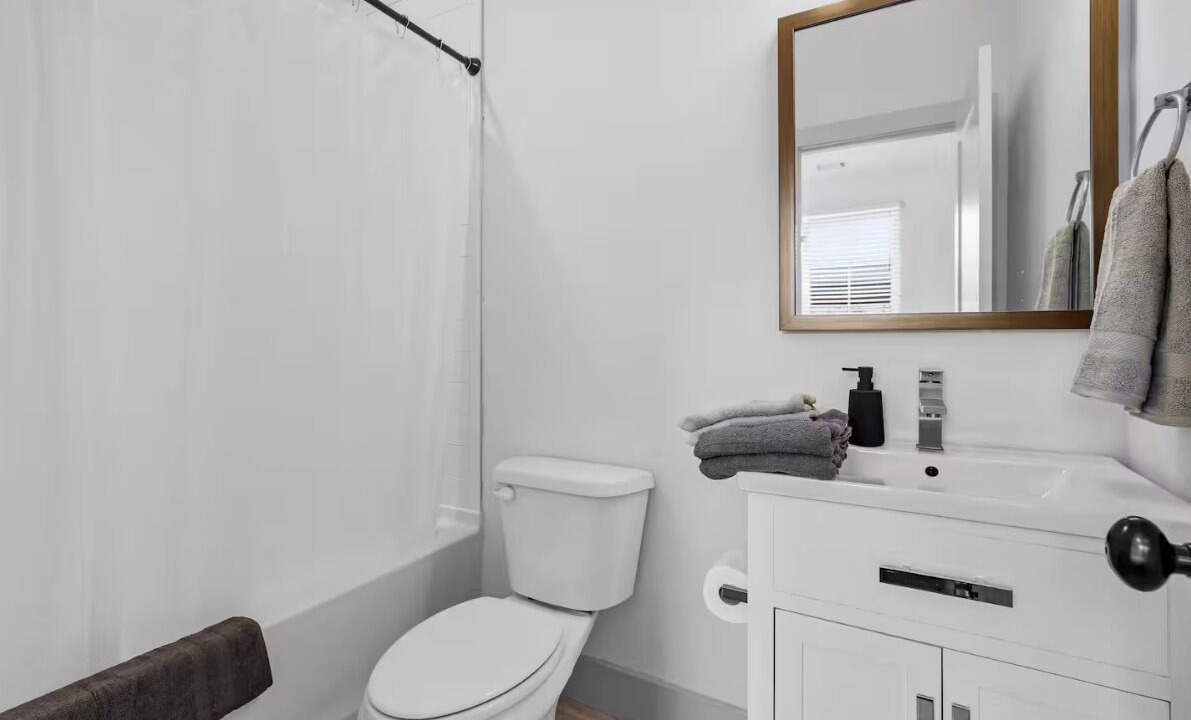 Photo of Bathroom in The Nations