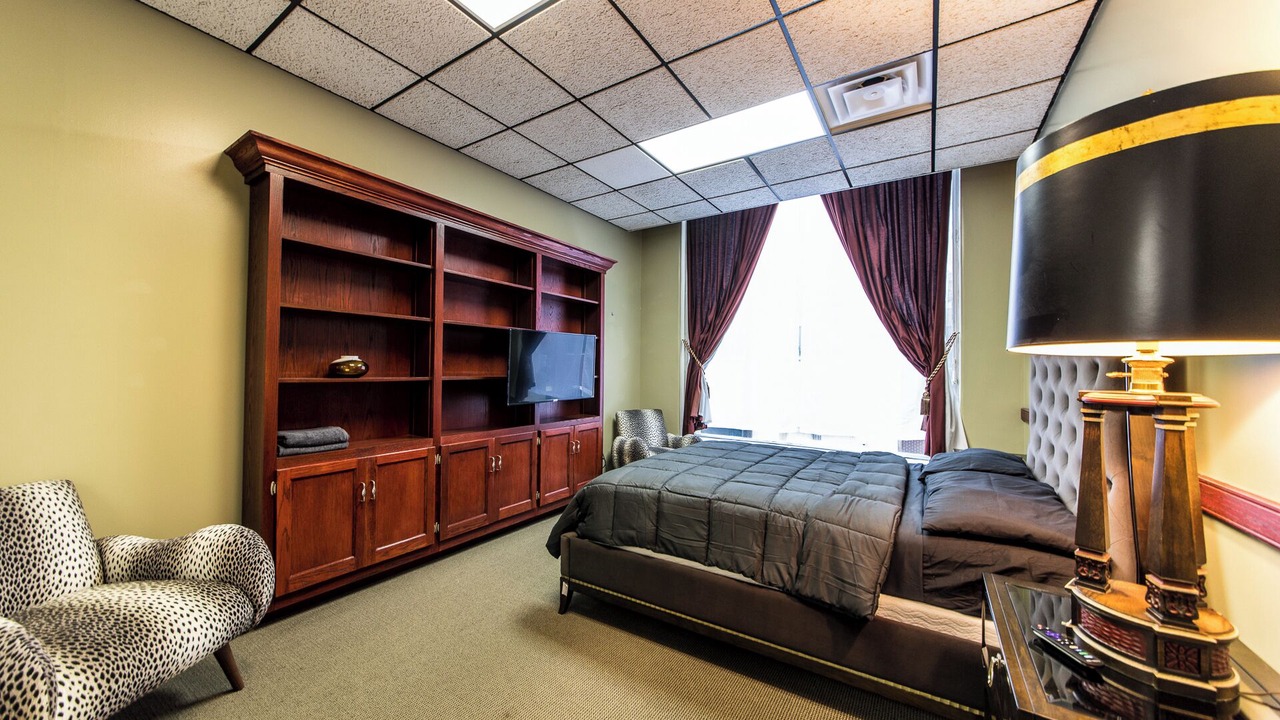 Photo of Bedroom in Downtown St. Louis