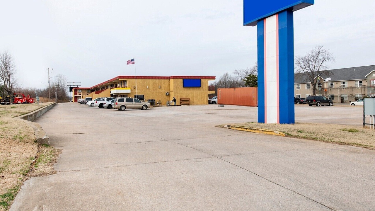 Photo of Others in Tulsa