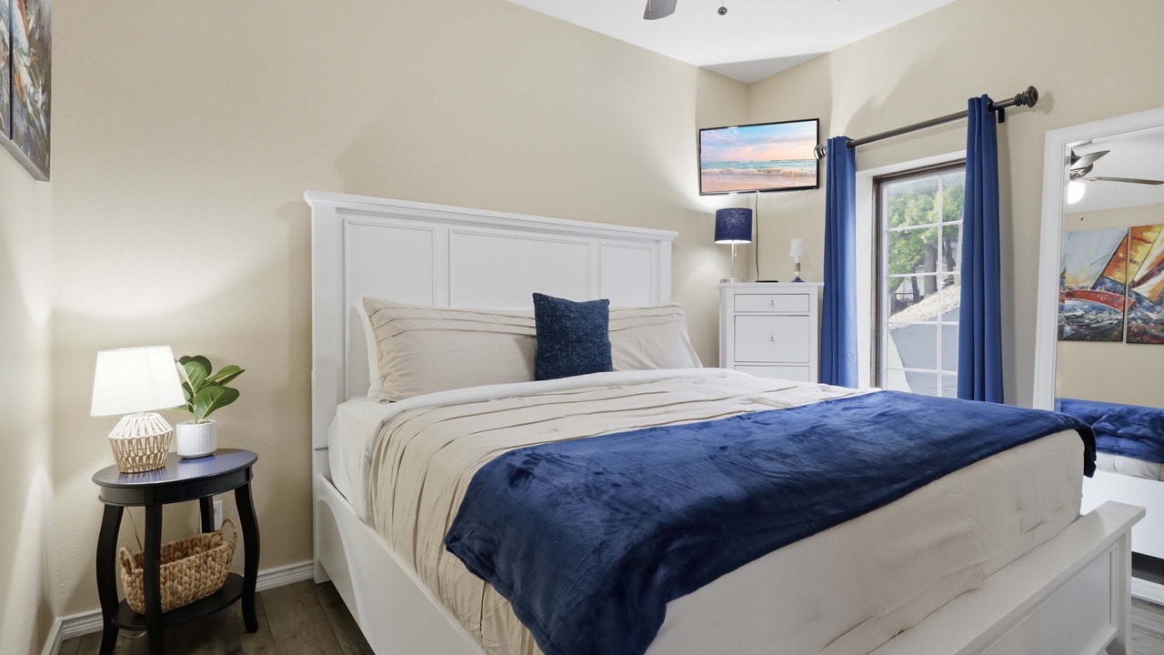 Photo of Bedroom in Lake Ozark