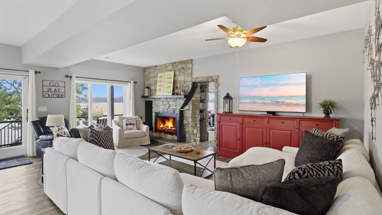 Photo of Livingroom in Lake Ozark