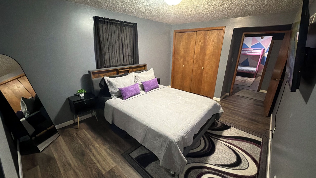 Photo of Bedroom in Inglefield