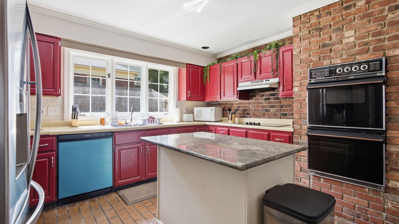 Photo of Kitchen in East Memphis