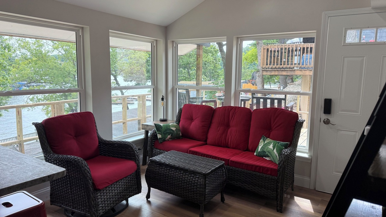 Photo of Livingroom in Osage Beach