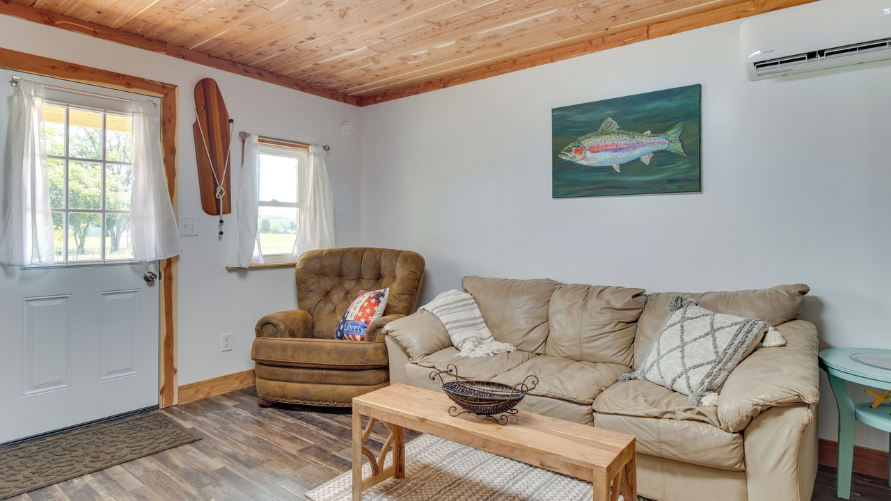 Photo of Livingroom in Norfork