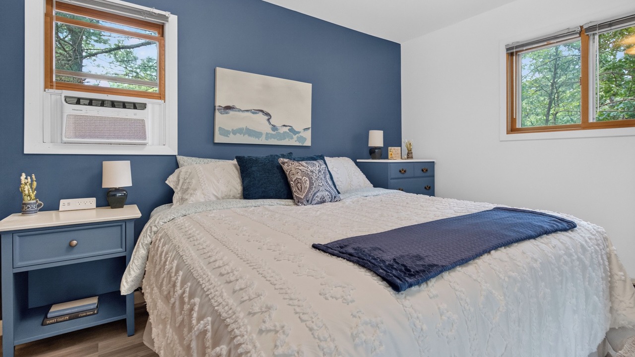 Photo of Bedroom in Friendship