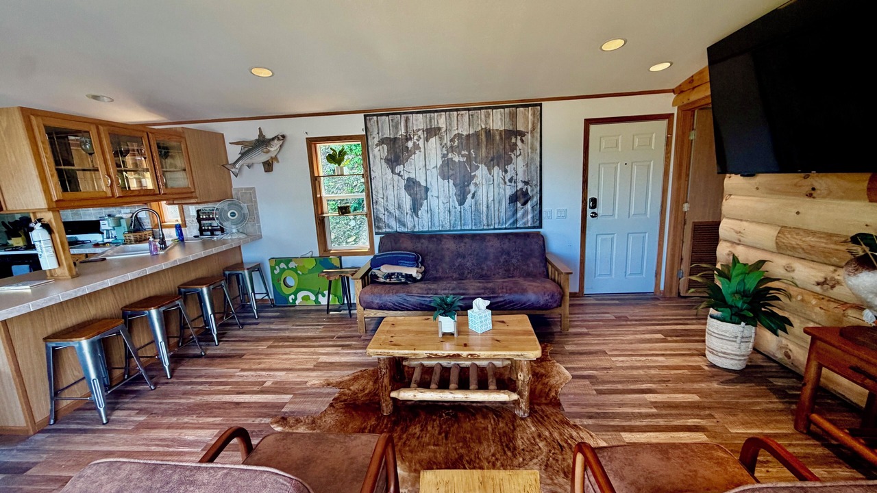 Photo of Livingroom in Lansing