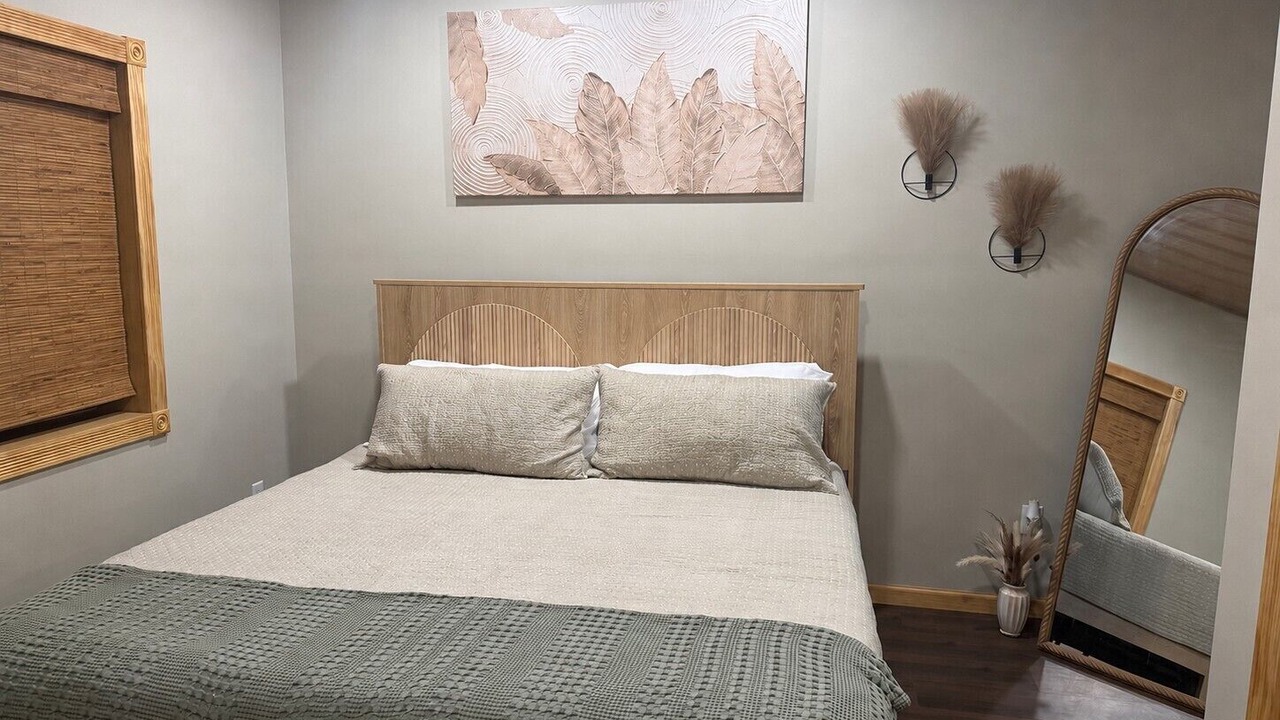 Photo of Bedroom in Litchfield