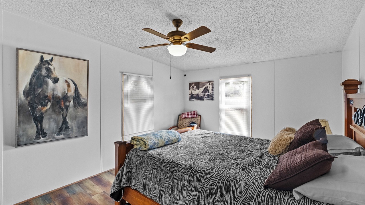Photo of Bedroom in Hill