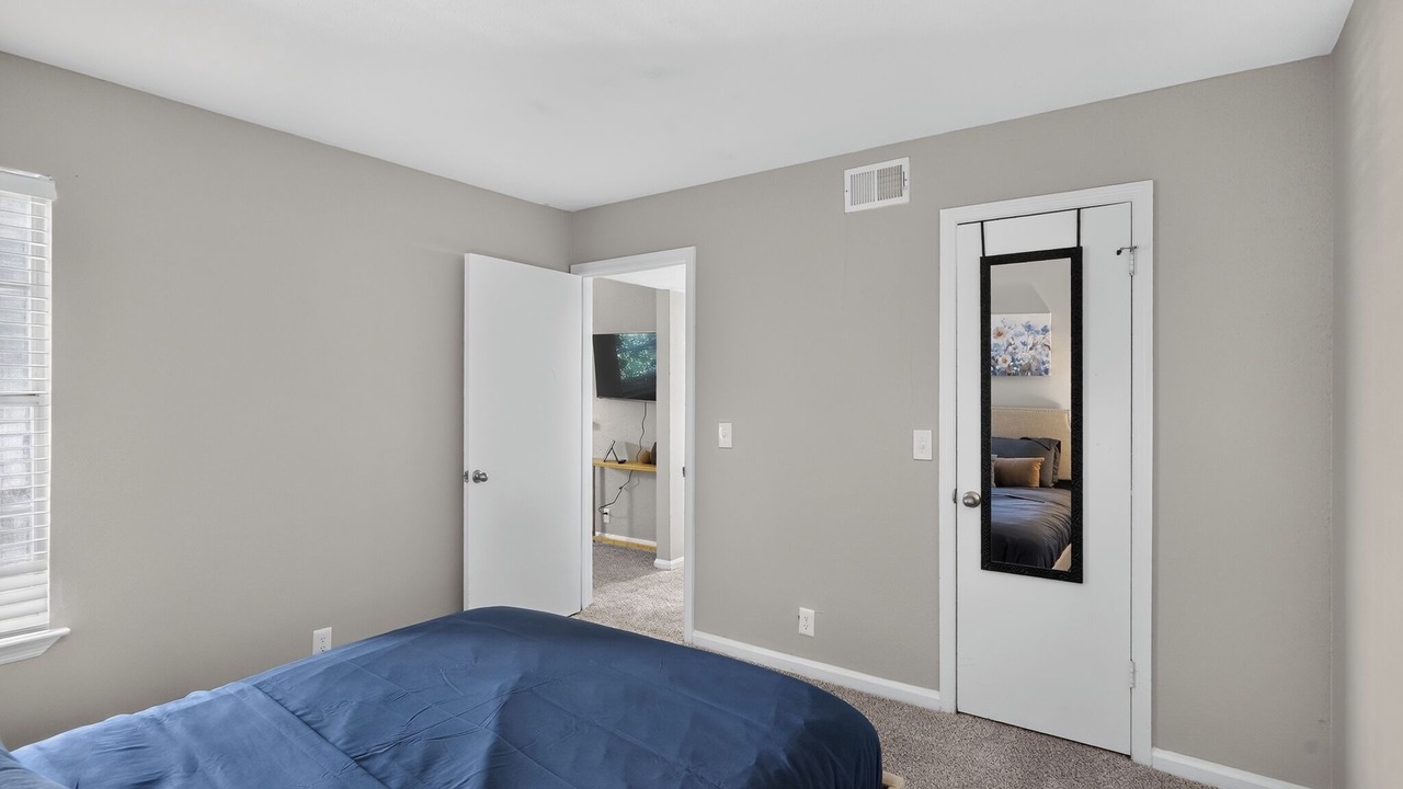 Photo of Bedroom in Antioch