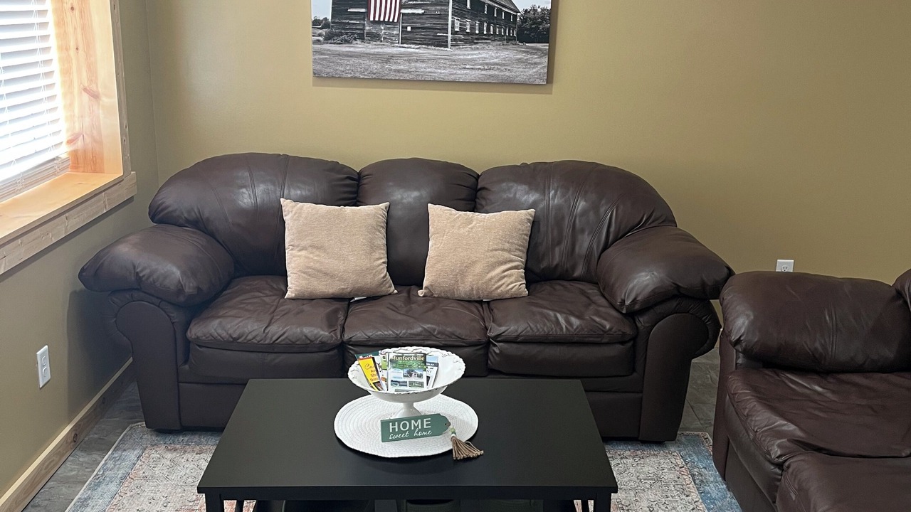Photo of Livingroom in Munfordville