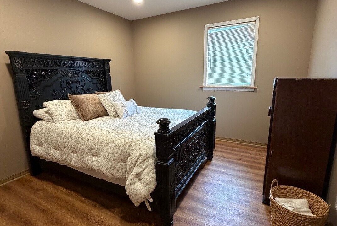Photo of Bedroom in Downtown