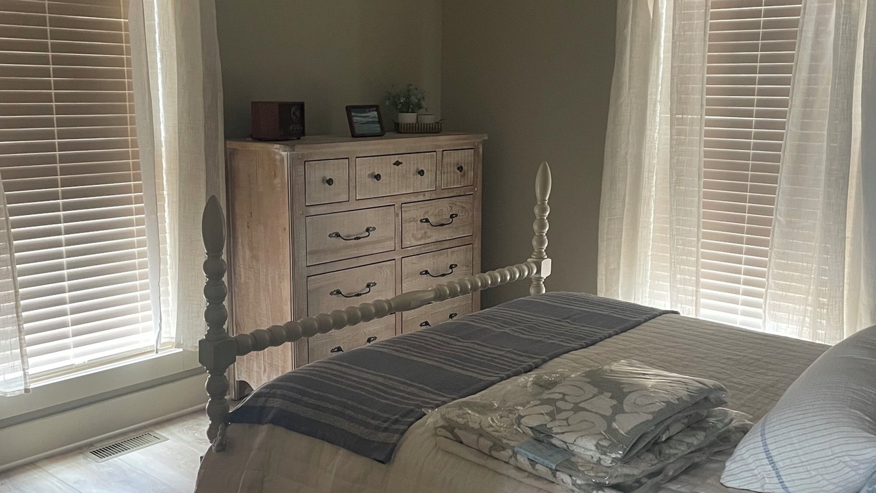 Photo of Bedroom in Dover