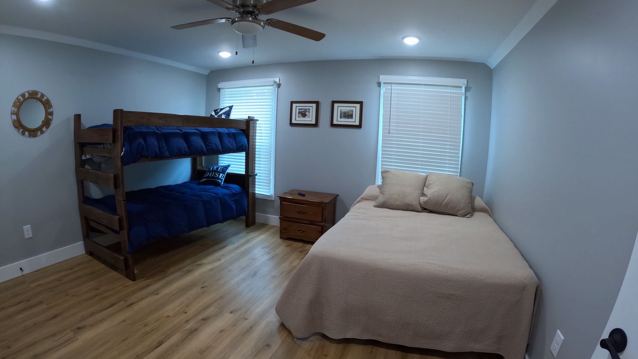 Photo of Bedroom in Springville