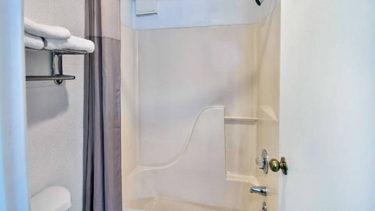 Photo of Bathroom in Grand Rivers